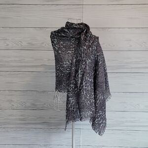 Leopard and Floral Print Scarf - Grey 78"x27"